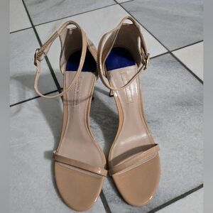 New stuart weitzman nudistsong patent leather ankle strap sandals